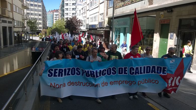 16-05-01 Primeiro de Maio Compostela 005.jpg